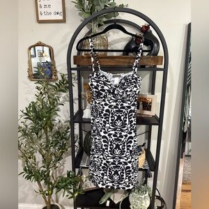 Tommy Bahama Black and White Swimwear dress size medium top only